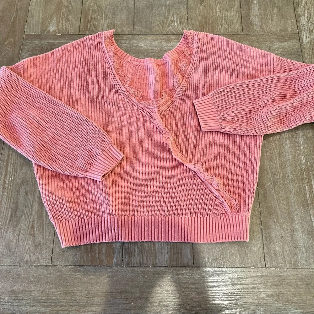 Hollister Coral V-Neck Sweater - Picture 2 of 4